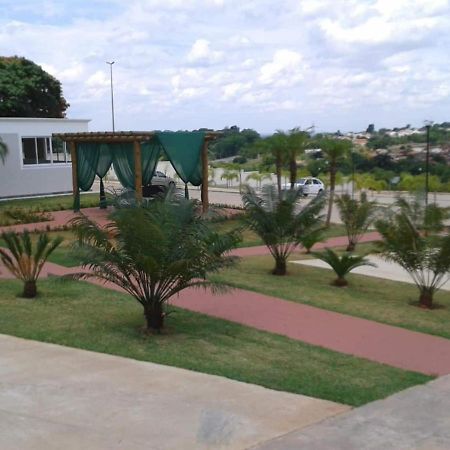 Ap Rose 2 Qt Gc -Goiania Unip Fasan Bc De Olhos Br 153 아파트 외부 사진
